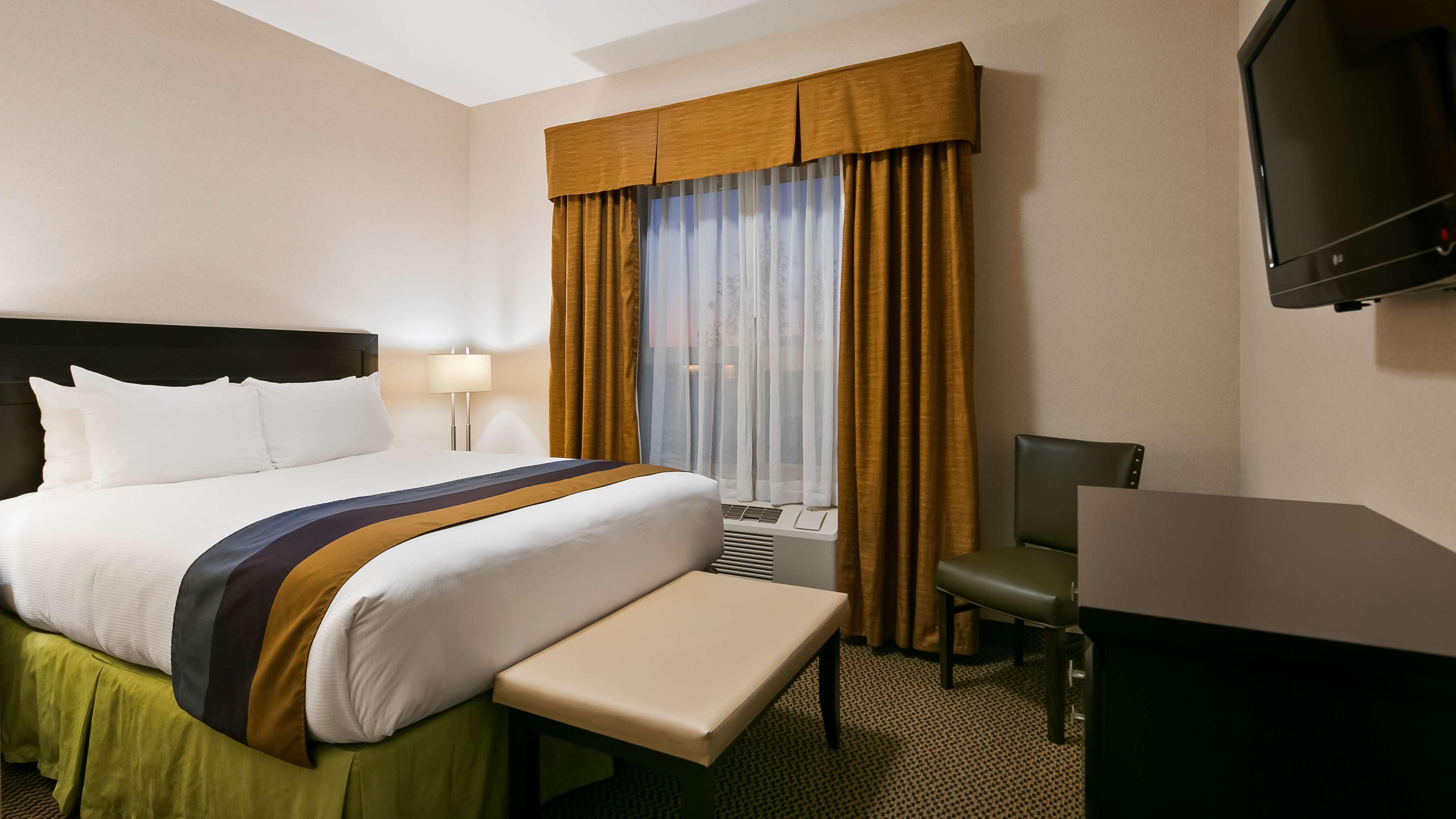 Best Western Wainwright Inn & Suites Kültér fotó