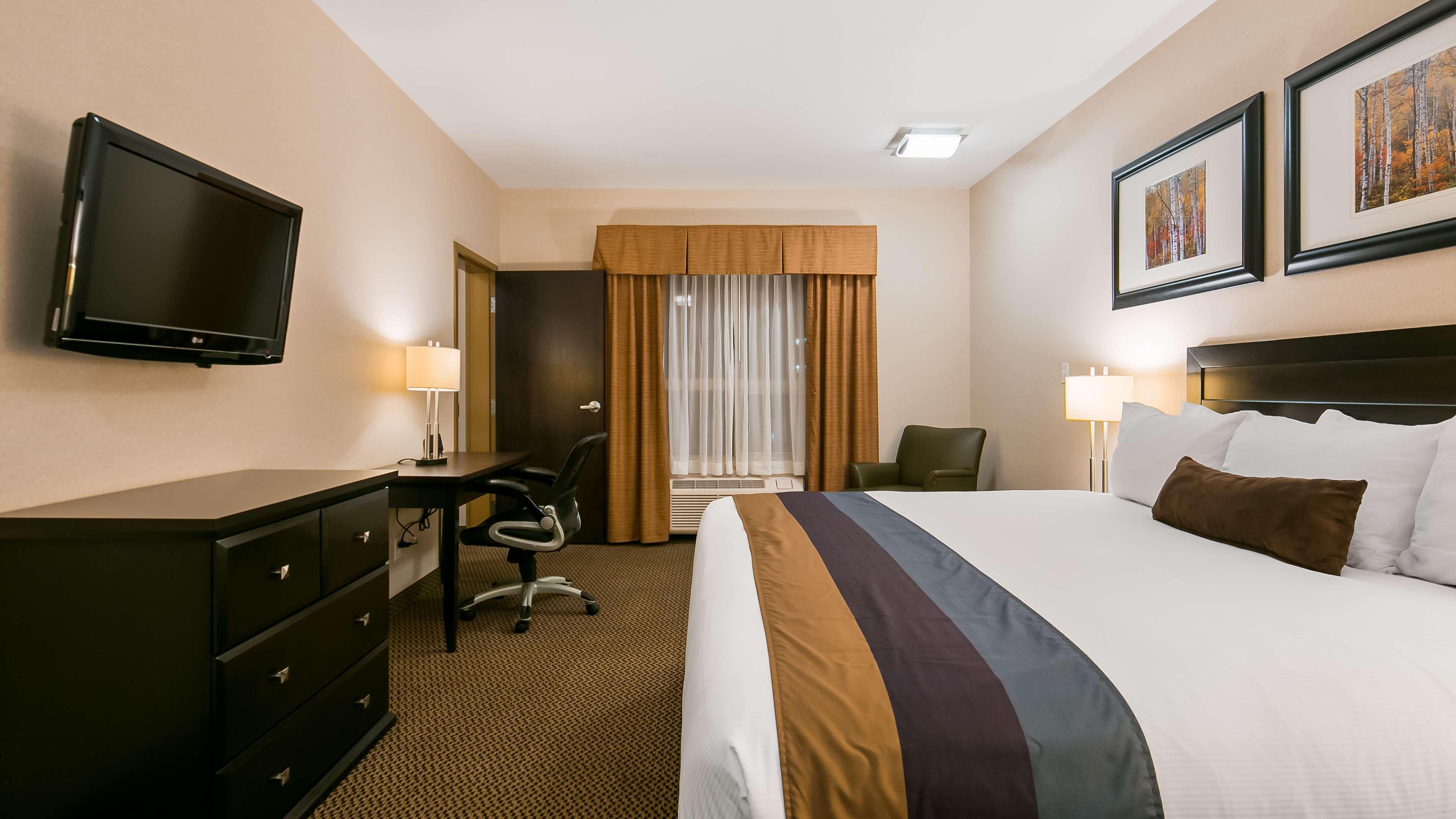 Best Western Wainwright Inn & Suites Kültér fotó