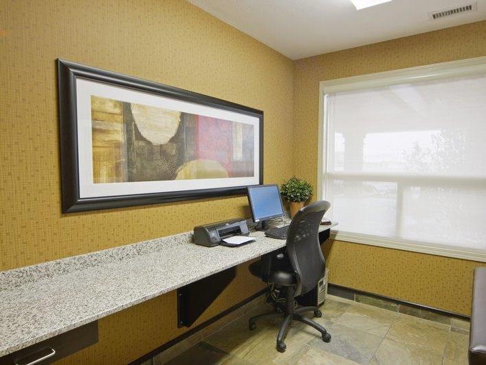 Best Western Wainwright Inn & Suites Kültér fotó