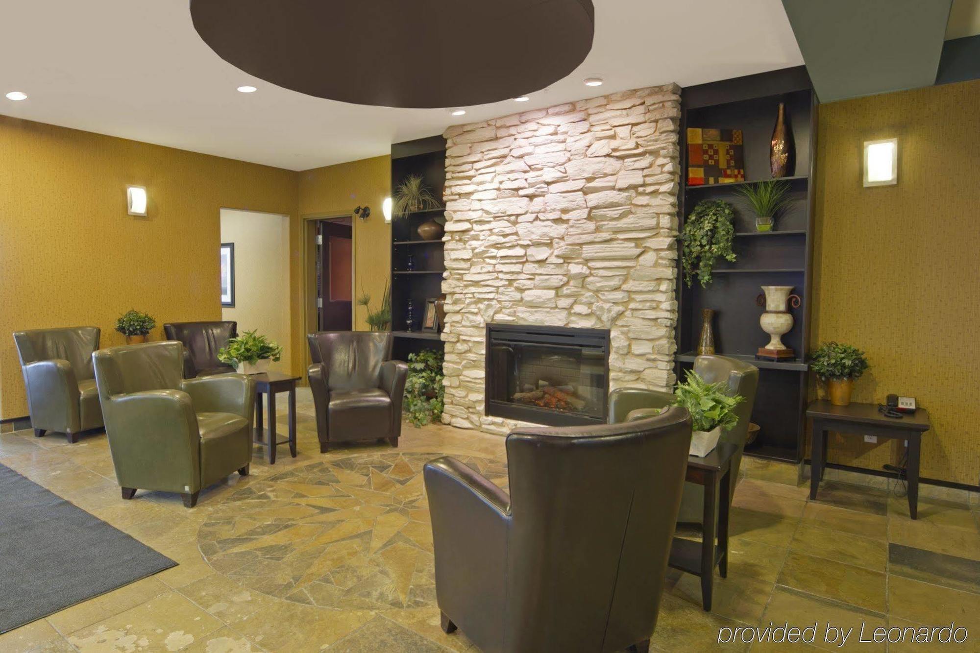 Best Western Wainwright Inn & Suites Beltér fotó