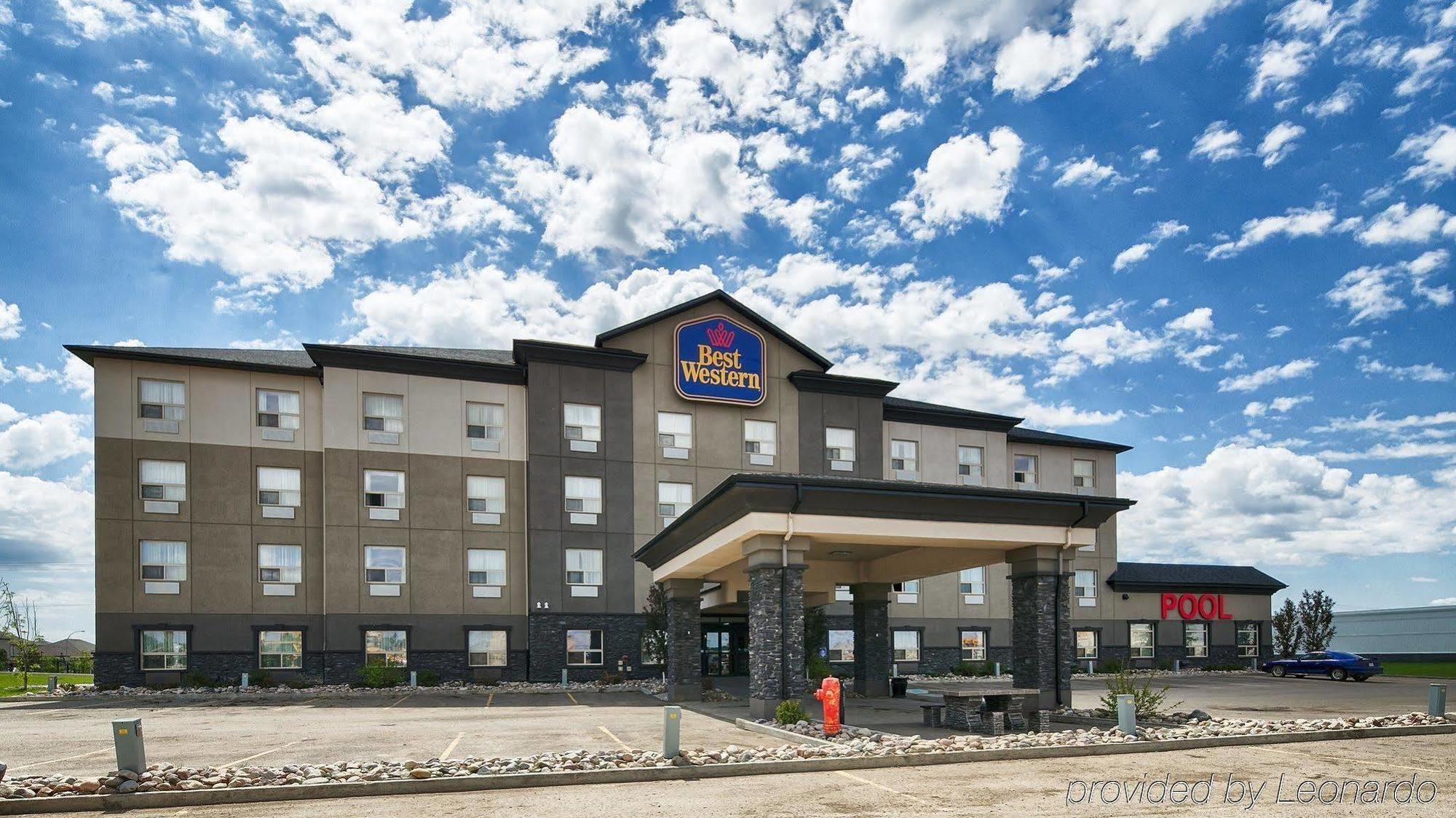 Best Western Wainwright Inn & Suites Kültér fotó