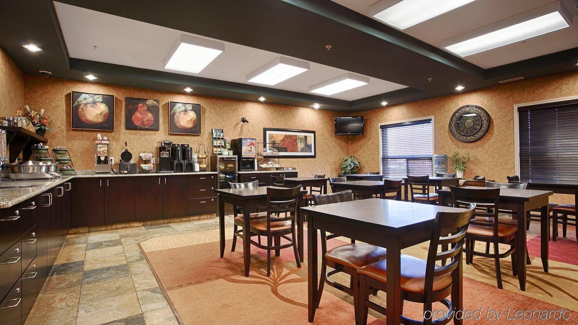 Best Western Wainwright Inn & Suites Kültér fotó